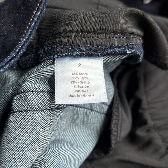 A.N.A. Skinny Jeans 2 Dark Wash NWOT - Picture 7 of 7